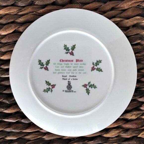 Royal Doulton Christmas Plate 1979 - Picture 2 of 9